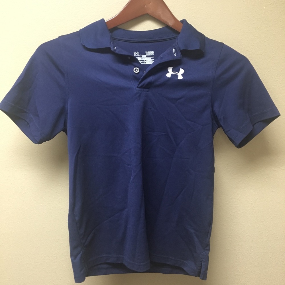 Under armor uniform tee